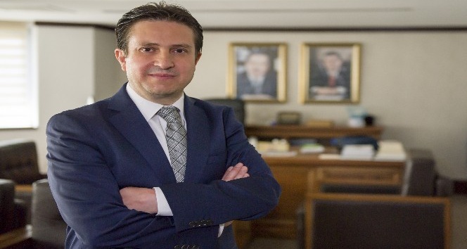 Batuhan Yaşar: "Abdullah Gül o twiti niye attı?"