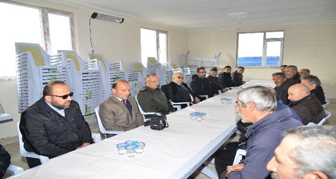 Vali Şentürk, Çiğdeli köylüleri ile bir araya geldi