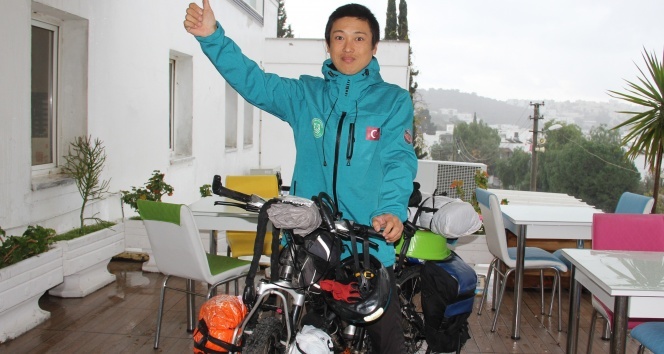 Japon turist 9 yıldır bisikletle dünyayı geziyor