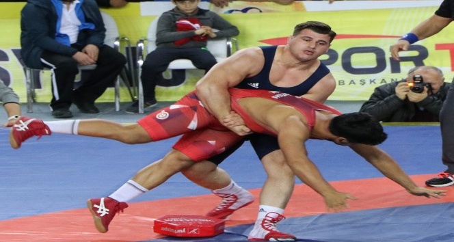 Büyük Erkekler Grekoromen Güreş Türkiye Şampiyonası sona erdi