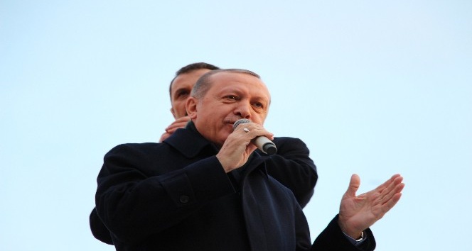 Cumhurbaşkanı Erdoğan: “F-16 olup inlerine gireriz”