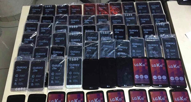 Van’da 85 adet kaçak cep telefonu ele geçirildi