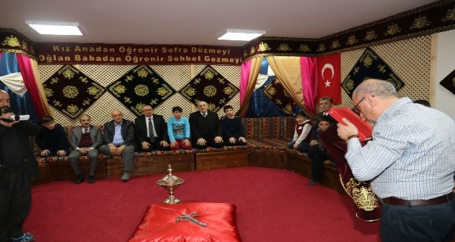 Yaran başağalarından anlam yüklü hediyeler