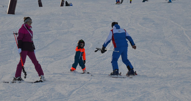 En küçük kayakçılar
