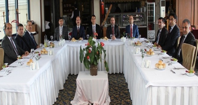 Eğitimde 2018 stratejisi Altınova’da belirlendi