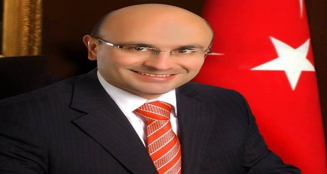 Başkan Oral’dan gazetecilere kutlama