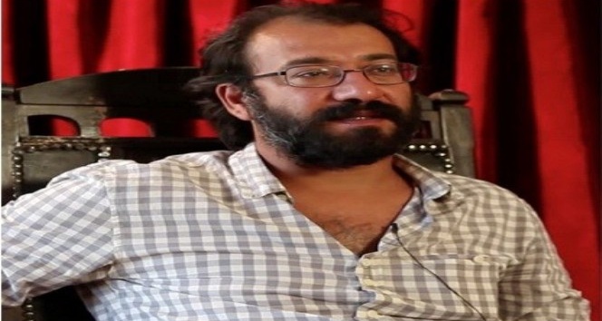 Ünlü yapımcı eşinden boşandı