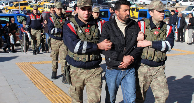 Elazığ&#039;daki terör operasyonu: 2 şüpheli tutuklandı