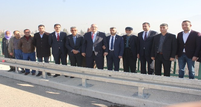 35 yıl sonra köprüye kavuştular