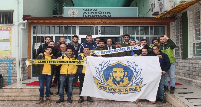 Fenerbahçelilerden eğitime destek