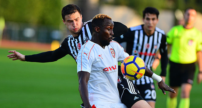 Beşiktaş, Skenderbeu&#039;yu 3-2 yenerek kampı tamamladı