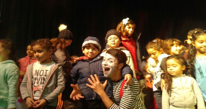 Çocuk oyununa uluslararası festivallerden büyük ilgi