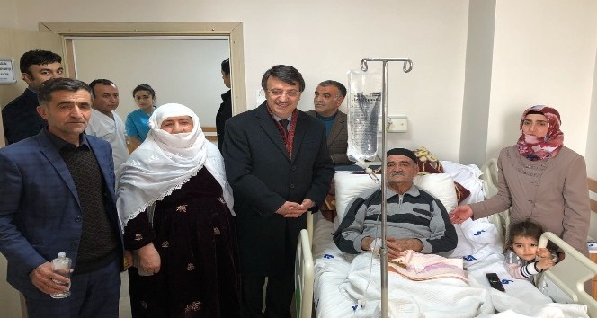 Başkan Türkmenoğlu’ndan hasta ziyareti