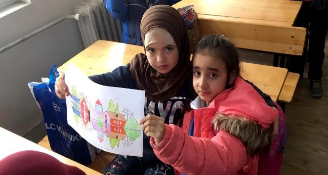 Suriyeli öğrenciler okullarda misafir edildi