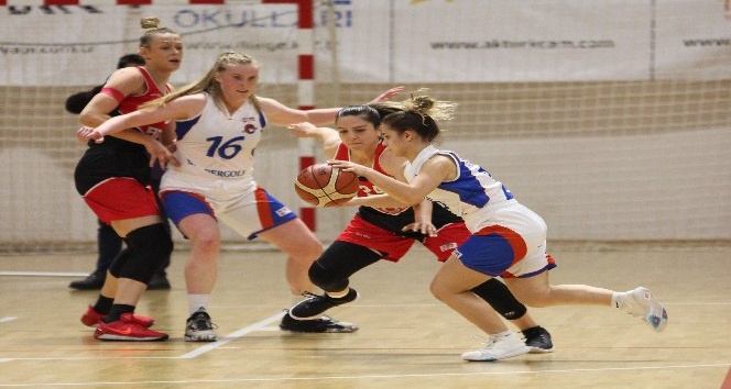 Bilyoner.com Kadınlar Basketbol Süper Ligi: Bornova Beckerspor: 76 - Abdullah Gül Üniversitesi: 87