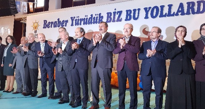 AK Parti’den vefa yemeği