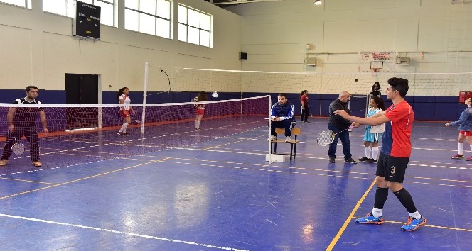Osmaniye’de Okullar Arası Badminton İl Birinciliği
