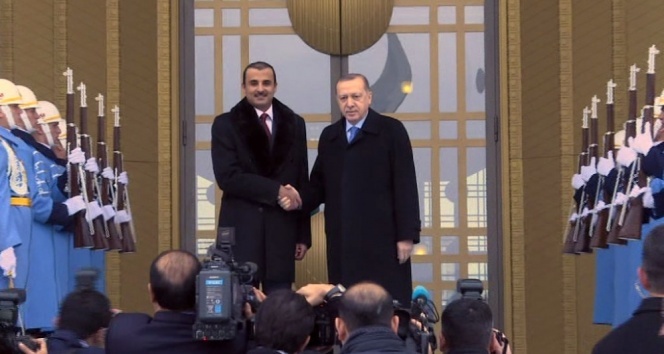 Cumhurbaşkanı Erdoğan, Katar Emiri Şeyh Temim bin Hamad Al Sani ile bir araya geldi