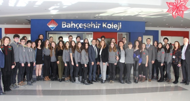 Matematik bilginlerinin çalışmaları İngiltere’de Türk öğrenciler tarafından tanıtılacak