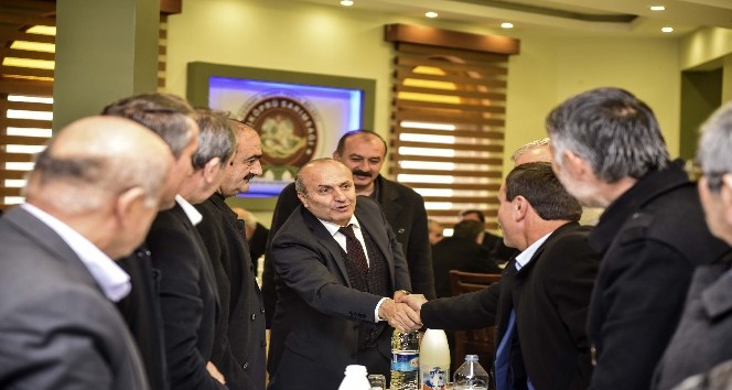 Milletvekili Çelik ve Başkan Arslan, Taşköprü’de muhtarlarla bir araya geldi