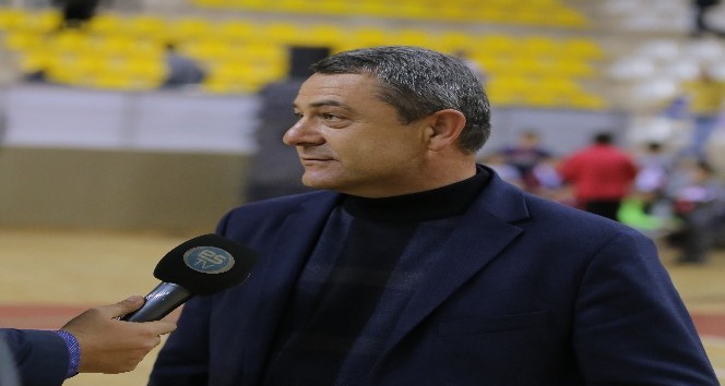 Başkan Sinan Özeçoğlu basketbolda ilk yarıyı değerlendirdi
