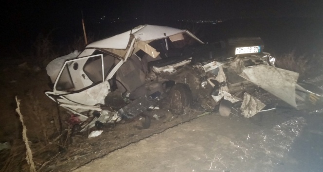 Başkentte trafik kazası: 2 ölü, 4 yaralı