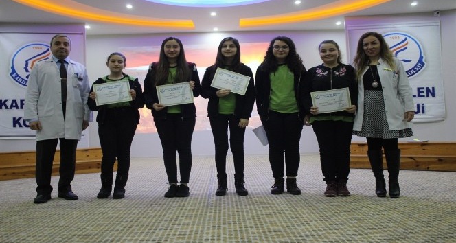 Kardelen Koleji’nde 3.geleneksel şiir okuma yarışması düzenlendi