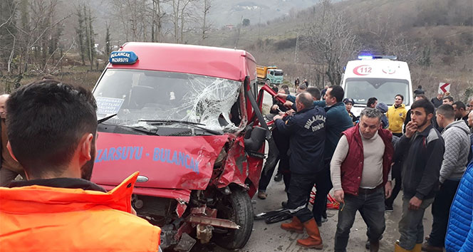 Giresun’da 50 metre arayla iki kaza oldu: 2 yaralı