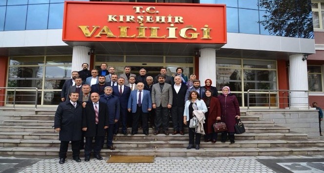 AK Parti İl Yönetimi vali, belediye başkanı ve emniyet müdürünü ziyaret etti