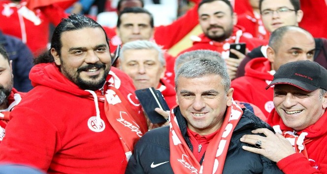 Ziraat Türkiye Kupası: Antalyaspor: 0 - Kayserispor: 1 (İlk yarı)