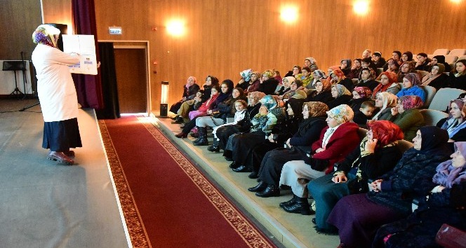 İpekyolu Belediyesi sağlık seminerlerine devam ediyor