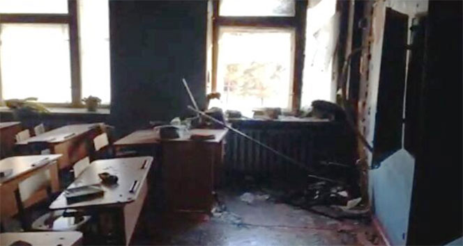 Rusya’da okula baltalı saldırı