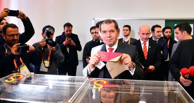Galatasaray’da başkan seçiminde oy verme işlemi sona erdi