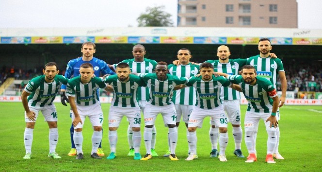Akın Çorap Giresunspor hem liginde hem de Ziraat Türkiye Kupası’ndaki başarısıyla dikkat çekiyor