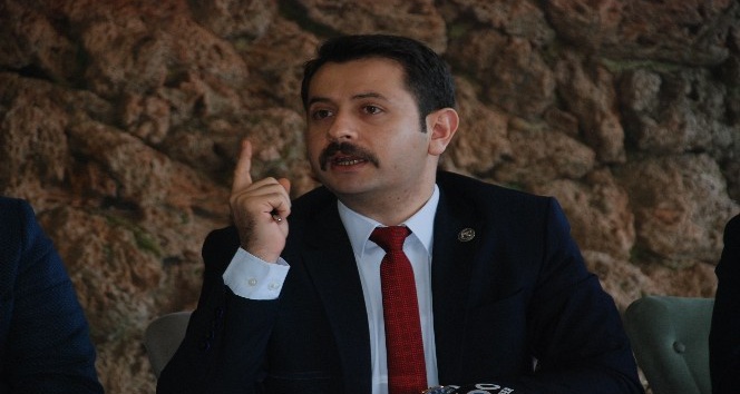 MHP’li Çalışkan’dan Akşener’in silahlı kamp iddiasına tepki