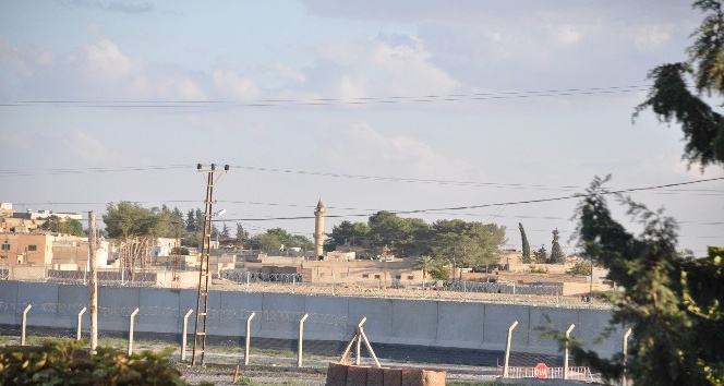 Şanlıurfa sınırındaki Resulayn, Telabyad ve Kobani’de sessizlik hakim