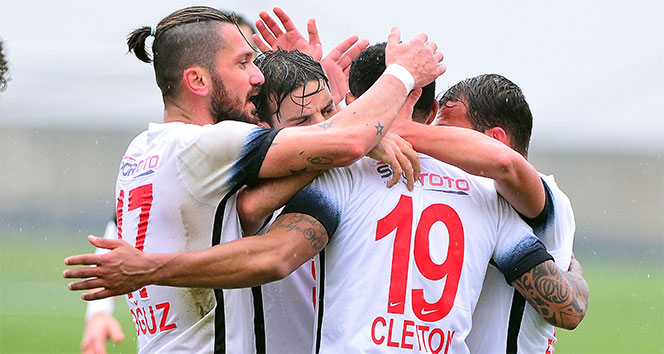ÖZET İZLE: Ümraniyespor 7-0 Gaziantepspor Maçı Özeti ve Golleri İzle | Ümraniyespor Gaziantepspor kaç kaç bitti?
