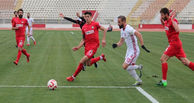 TFF 2. Lig: Kipaş Kahramanmaraşspor: 1 - Nazilli Belediyespor: 1