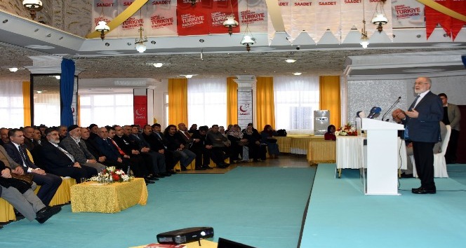 Saadet Partisi Genel Başkanı Karamollaoğlu Van’da