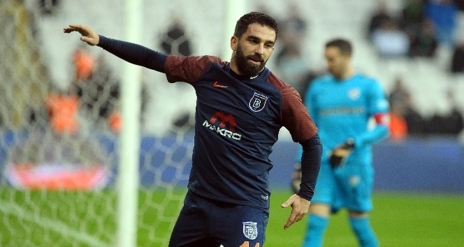 Arda Turan Süper Lig’e golle döndü