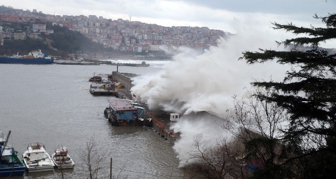 Zonguldak Valiliği’nden fırtına uyarısı