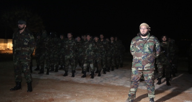 Azez&#039;deki ÖSO askerlerinden Afrin&#039;e takviye