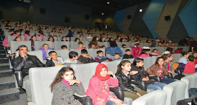 Diyarbakır’da ücretsiz sinema günleri devam ediyor