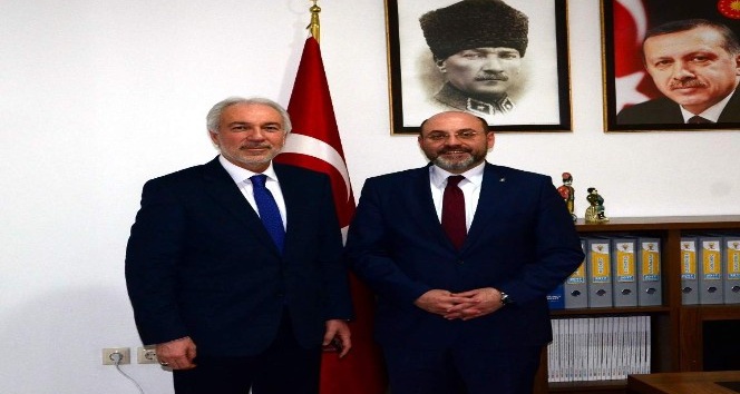 Başkan Kamil Saraçoğlu, Çetinbaş ve yönetim kurulu üyelerini tebrik etti