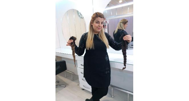 Bayan Kuaföründen ‘Saçım, Saçın Olsun’ Projesine Tam Destek