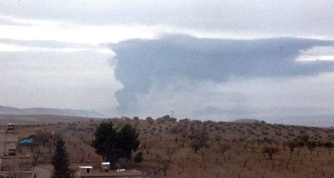 Zeytin Dalı Harekatı’nın 5. gününde havadan ve karadan bombardıman sürüyor