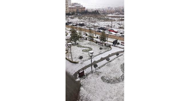 İstanbul’da kar yağışı hızlandı