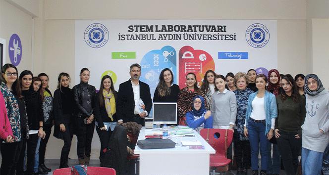 Türkiye&#039;nin ilk STEM Öğretmen Sertifika Programı 12’inci döneminde