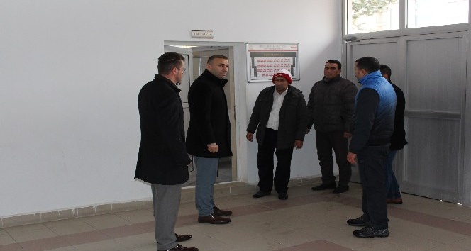 İl Müdürü Bebek, spor tesislerini inceledi