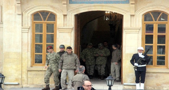 Genelkurmay Başkanı Akar Kilis Valiliğinden ayrıldı